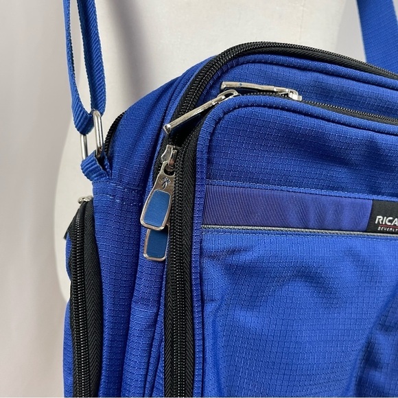 Ricardo Beverly Hills Travel Crossbody Bag Vacation Purse Companion Bag - Picture 3 of 11